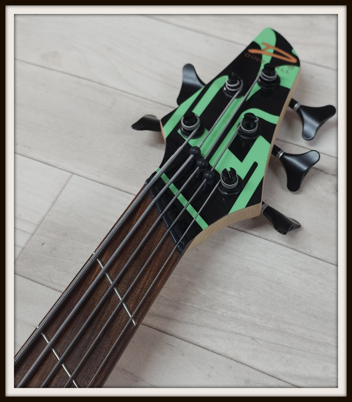 Dingwall JT3 John Taylor 5-String, Metallic Black *2nd Hand*